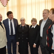 Пожилых людей, заслуженных людей Ковылкино поздравляет Глава района В.И. Ташкин
