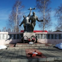 Памятник  воинам, погибшим в ВОВ 1941-1945гг c Кочелаево